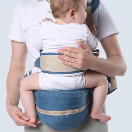 Anti-slip and sturdy baby hip seat carrier