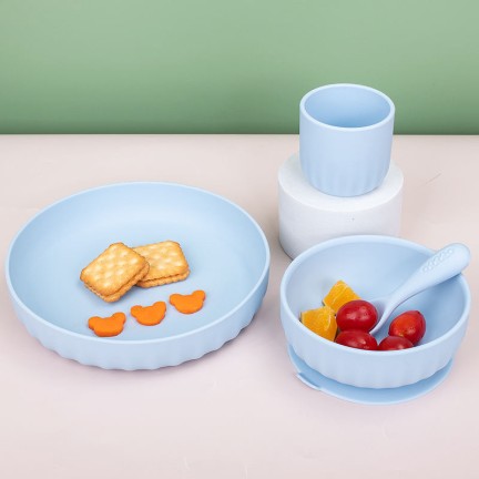 Food-grade silicone baby tableware set