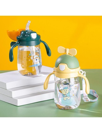 Propeller-shaped lid baby straw water bottle