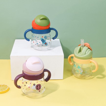 Cute color-blocked anti-choking baby water bottle