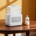 Precision temperature control milk warmer